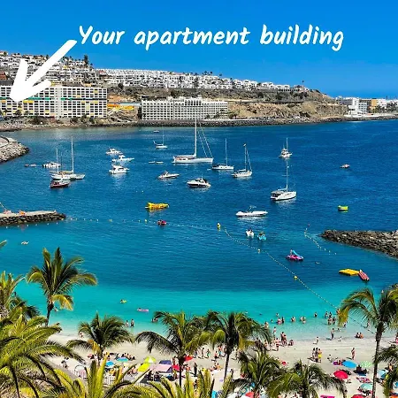 With Stunning Ocean Views Apartment
